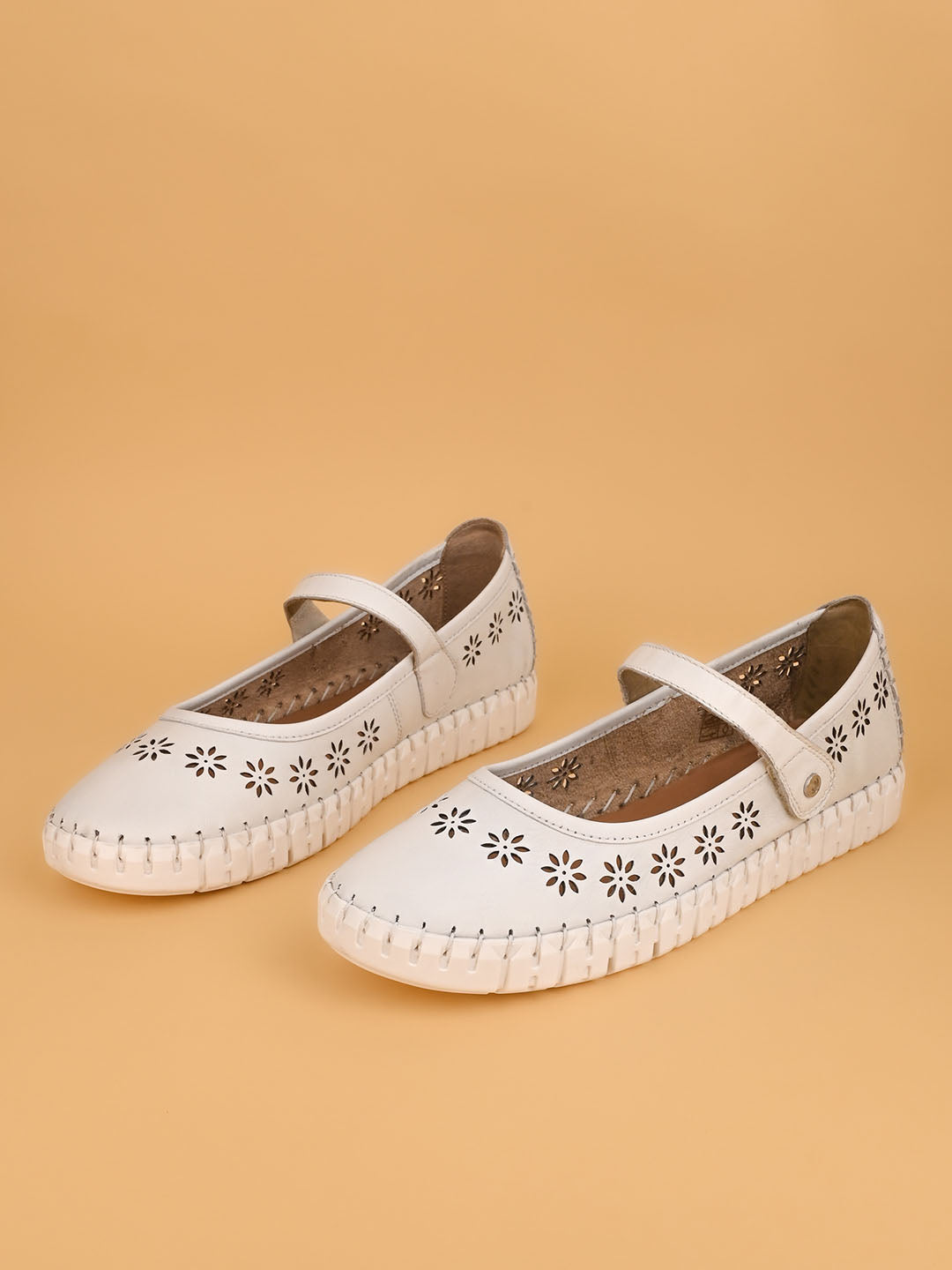 1028-WHITE