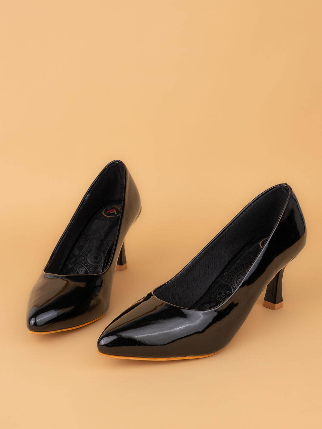 1079-BLACK