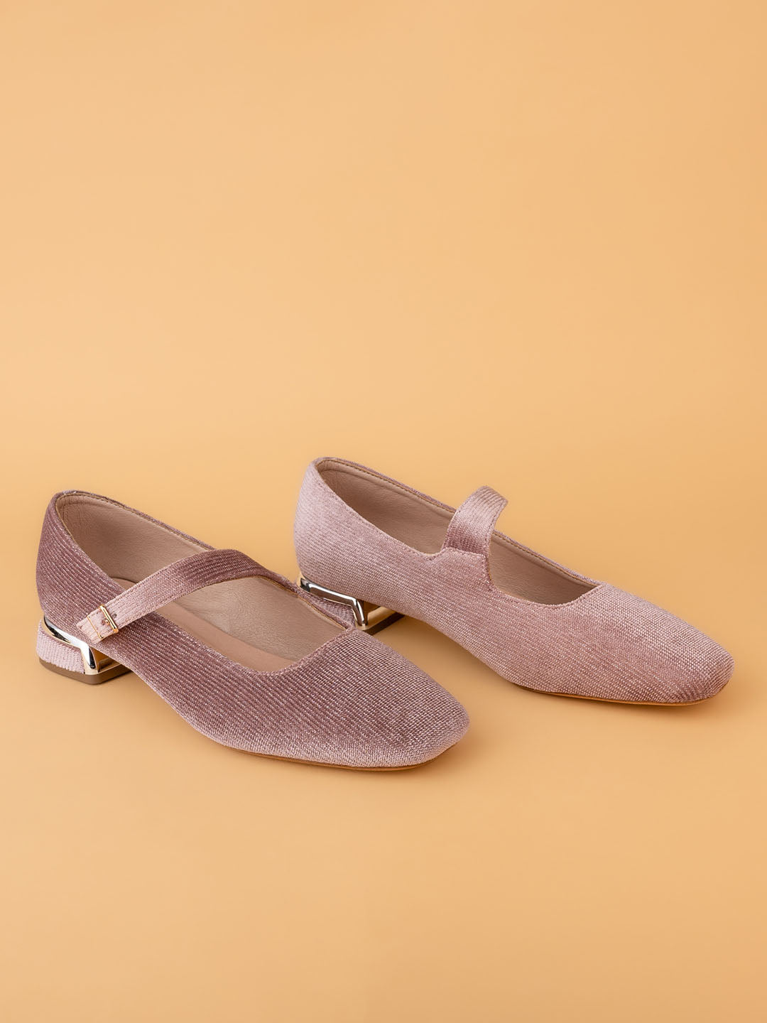 Women's LightPink Shimmer Block Heel Sandals for Party & Festive Wear –  Alberto Torresi