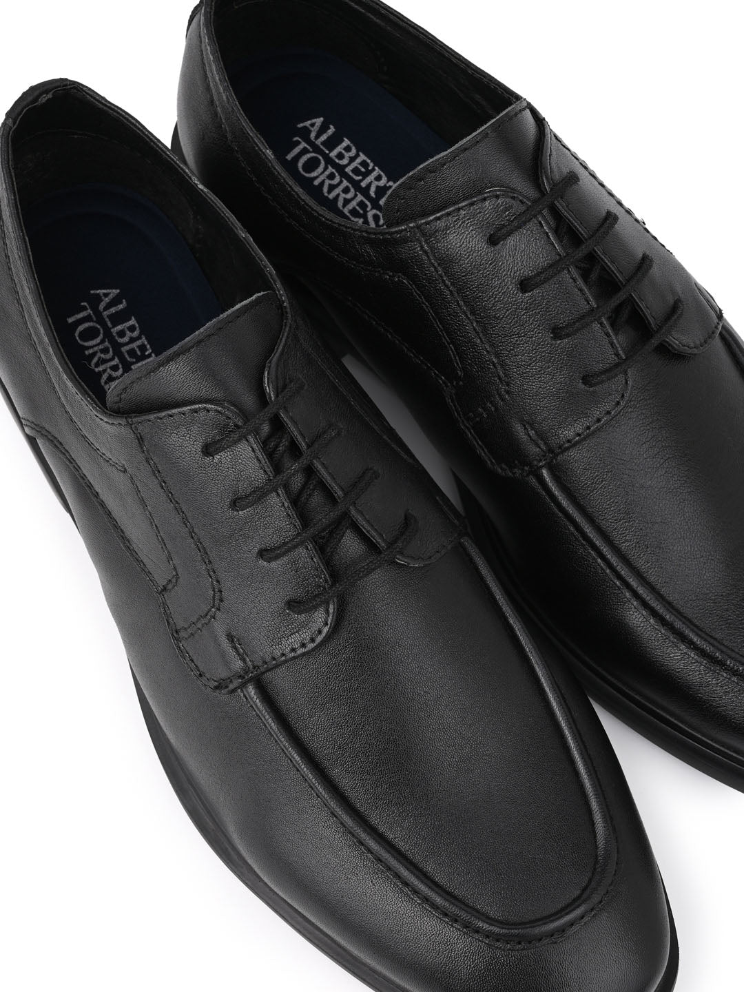 66700-BLACK