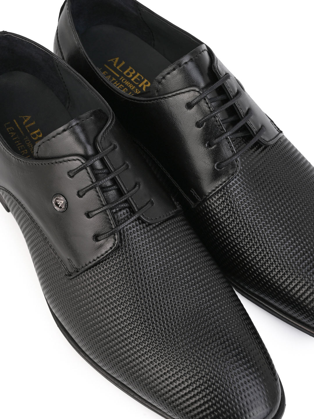 66806-BLACK