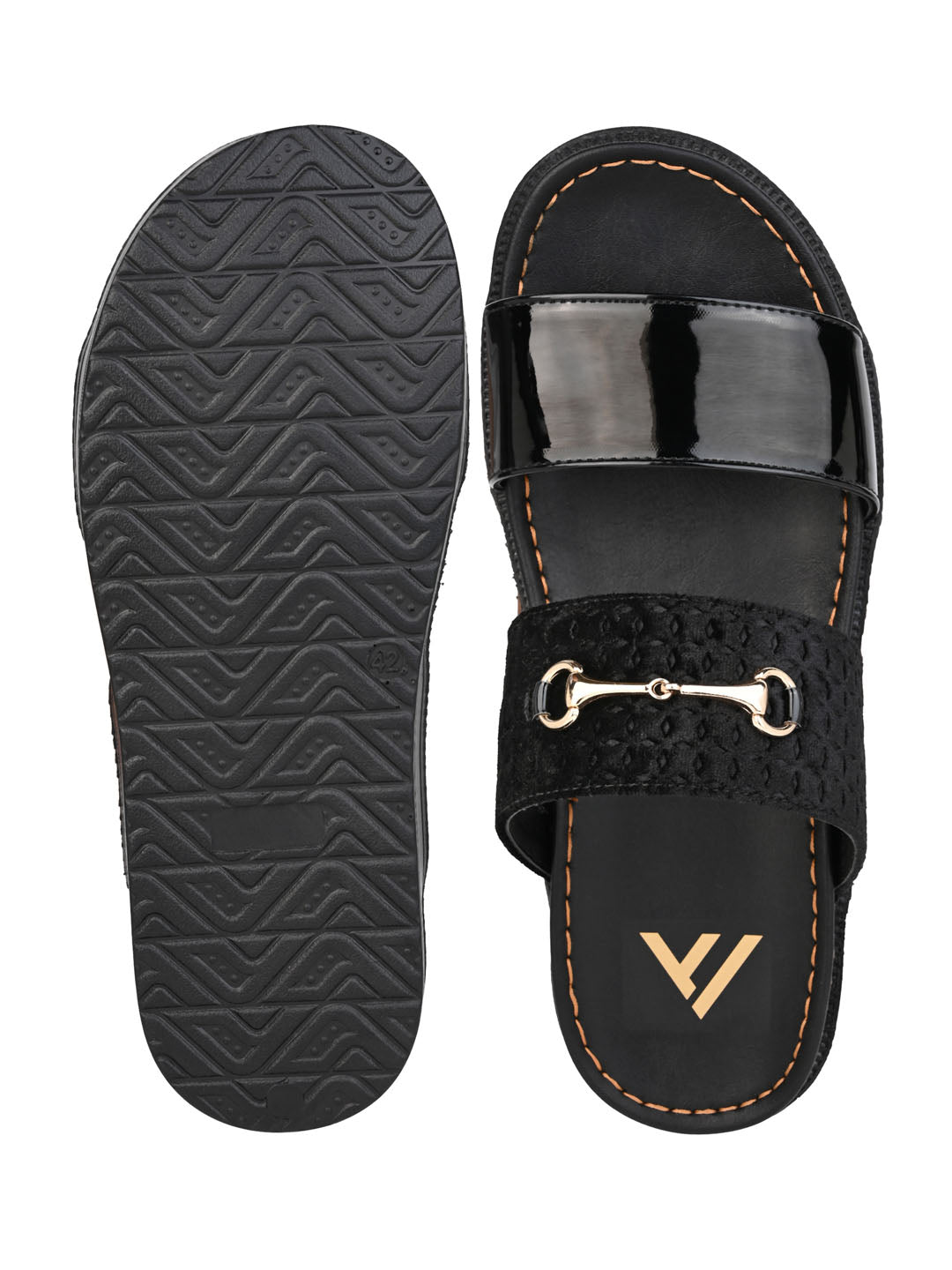 67945-BLACK
