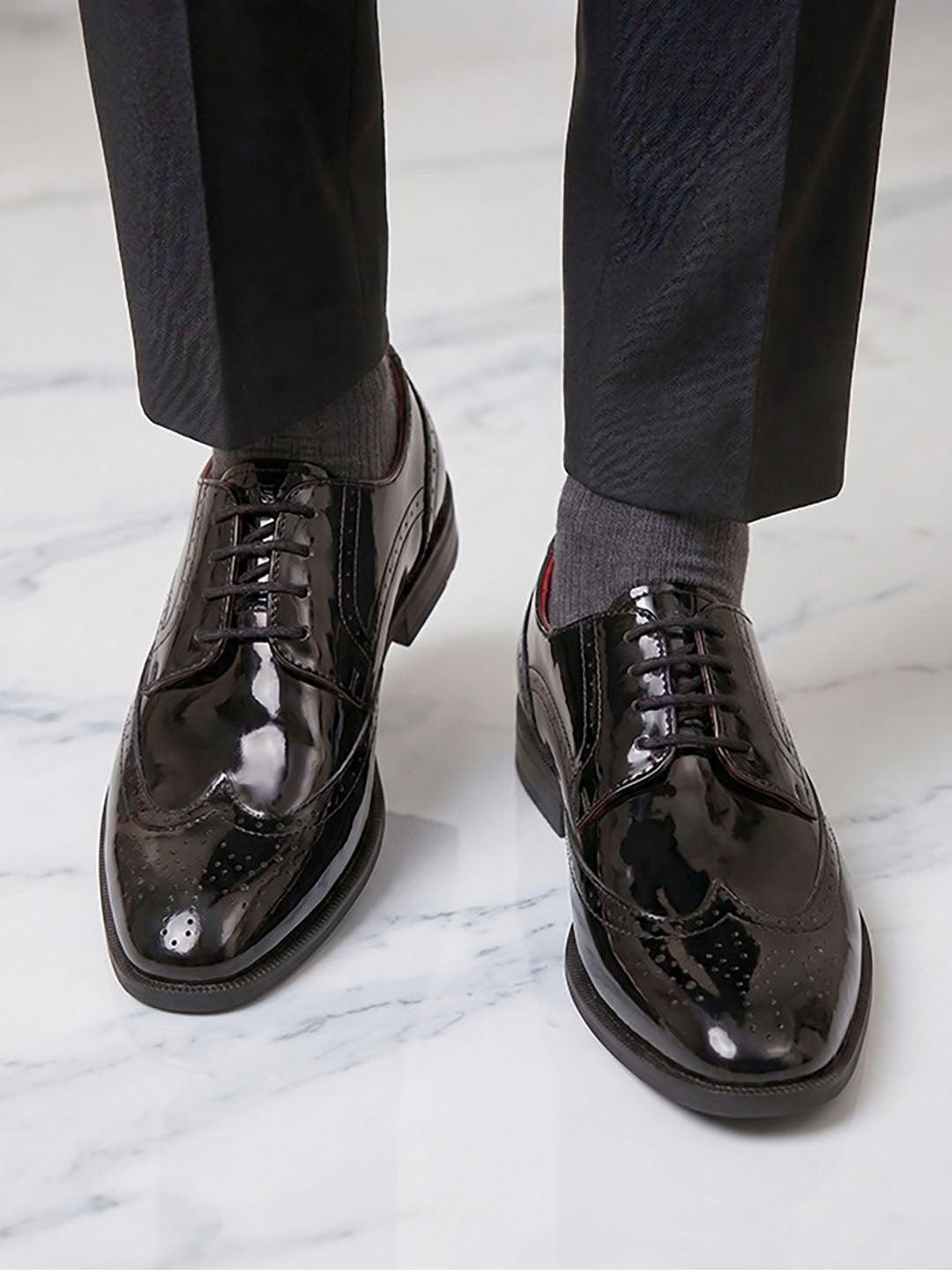 88597-PAT-BLACK