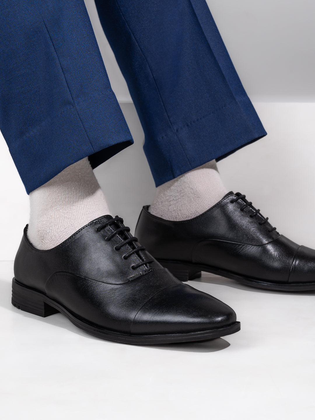 Alberto Torresi Genuine Leather Toe Cap Black Formal Shoes