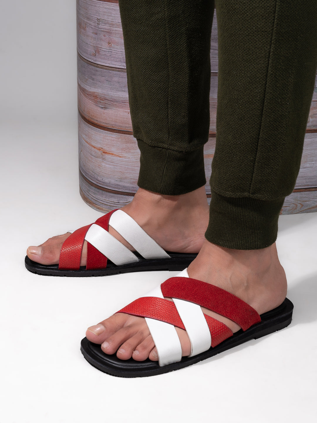 Alberto Torresi Men Red Slippers