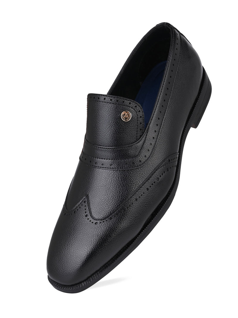 10-88605-BLACK