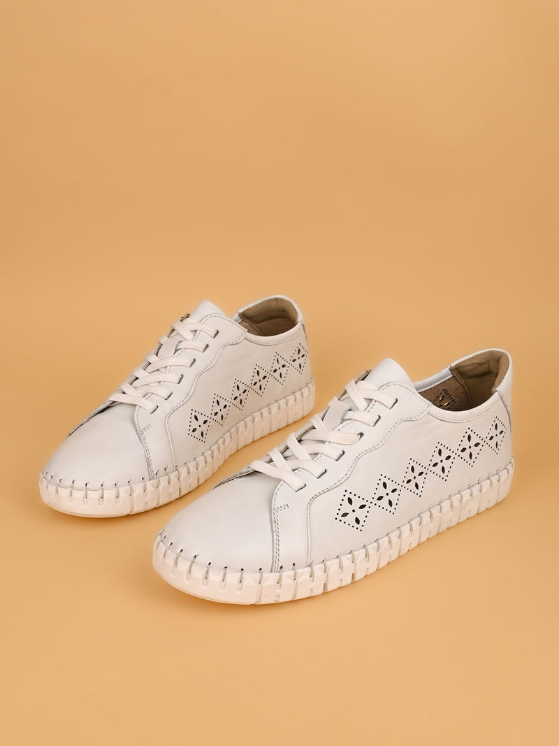 1101-WHITE