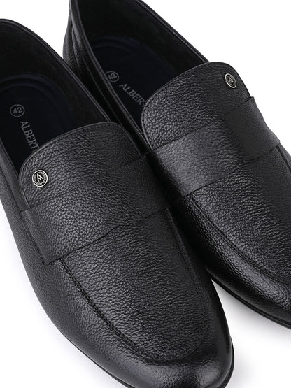 66712-BLACK