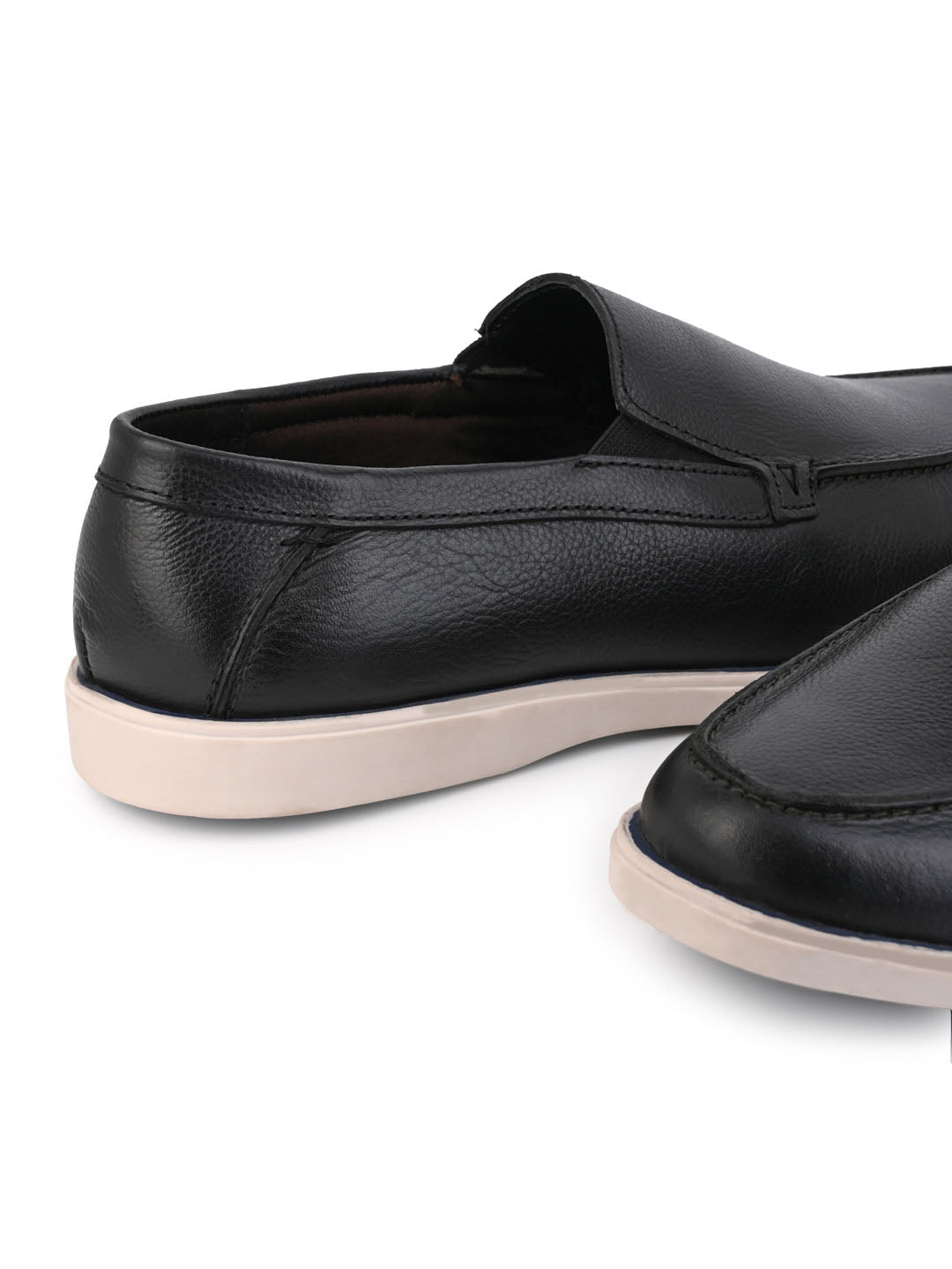 66726-BLACK