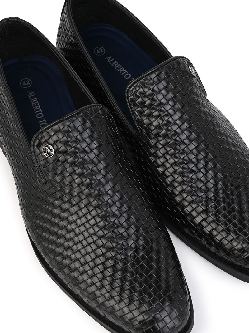 66731-BLACK