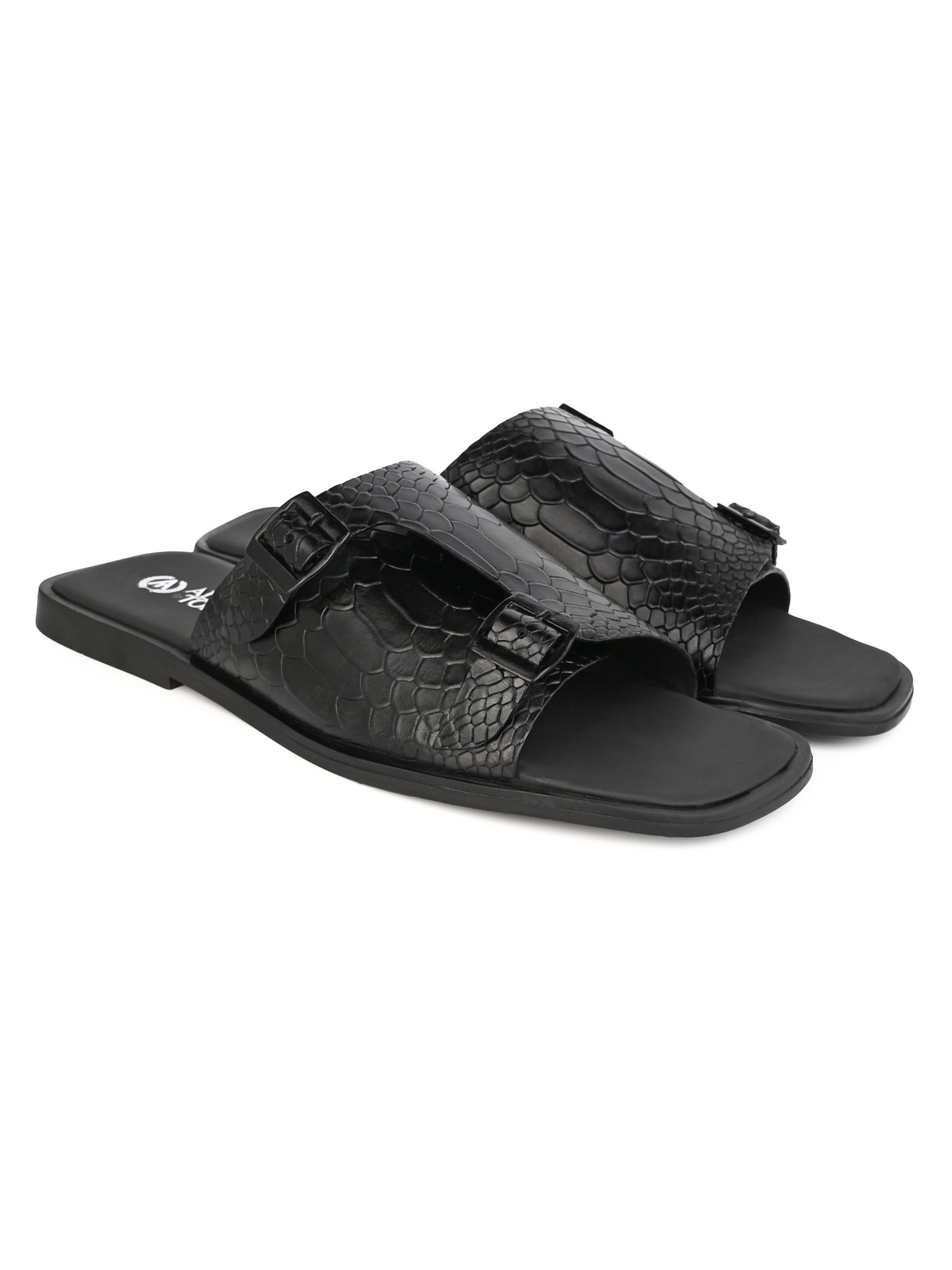 66840-BLACK