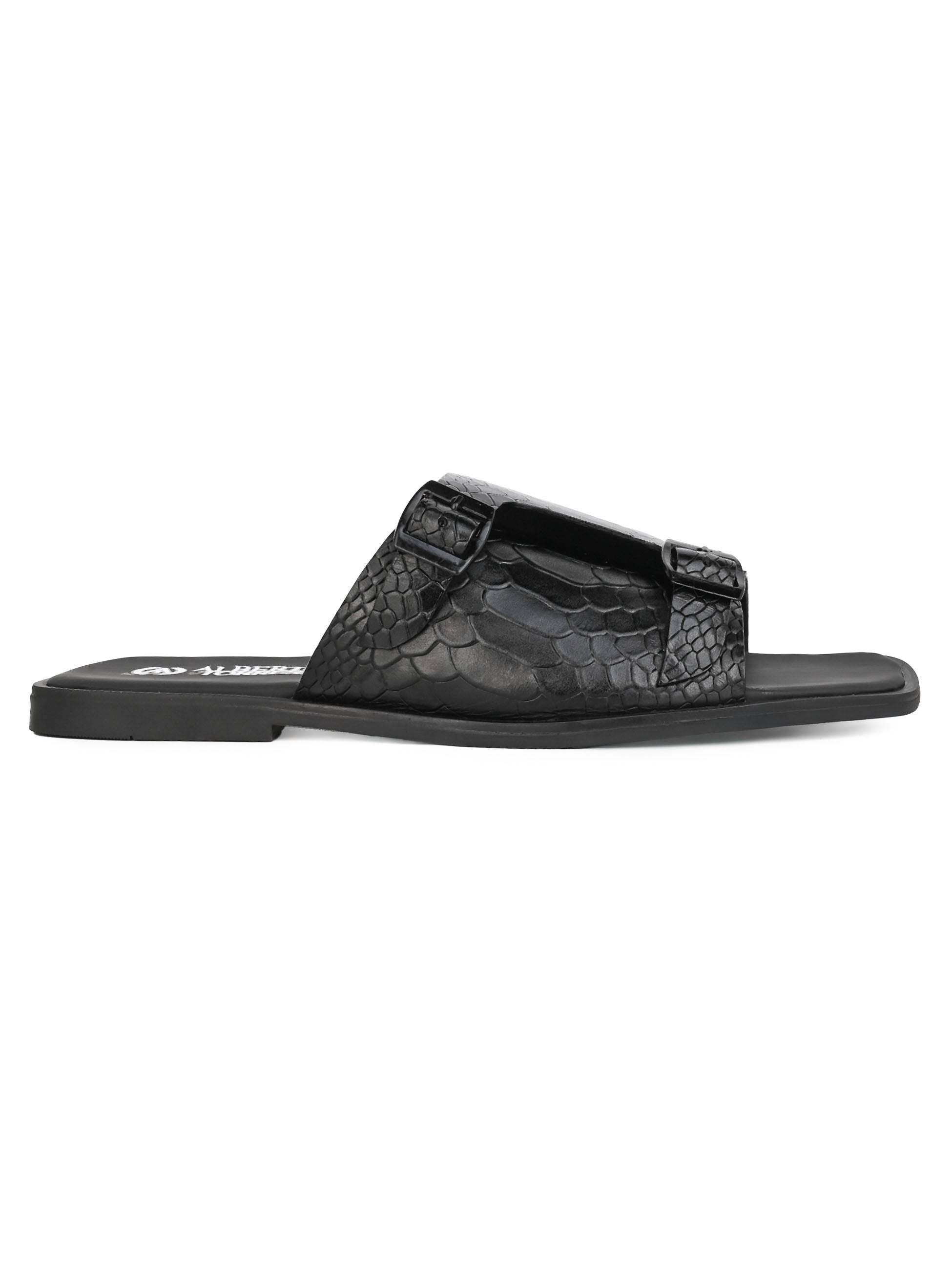 66840-BLACK