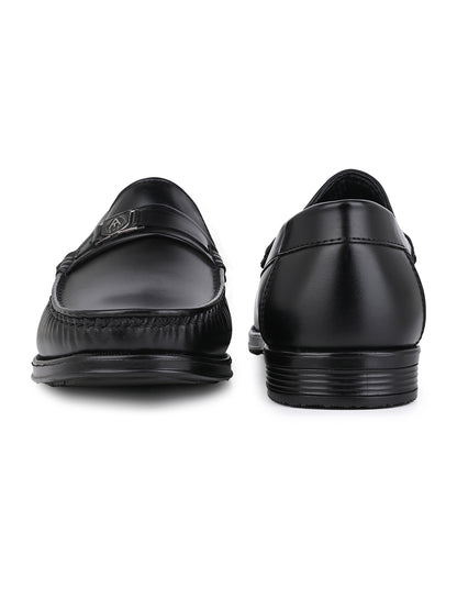 Men Smooth Black Finish Faux Leather Slip-On Loafers with Metallic Crest Detail