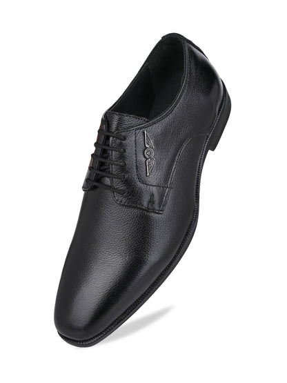 Men Textured Black Leather Lace-Up Formal Shoes with TPR Sole