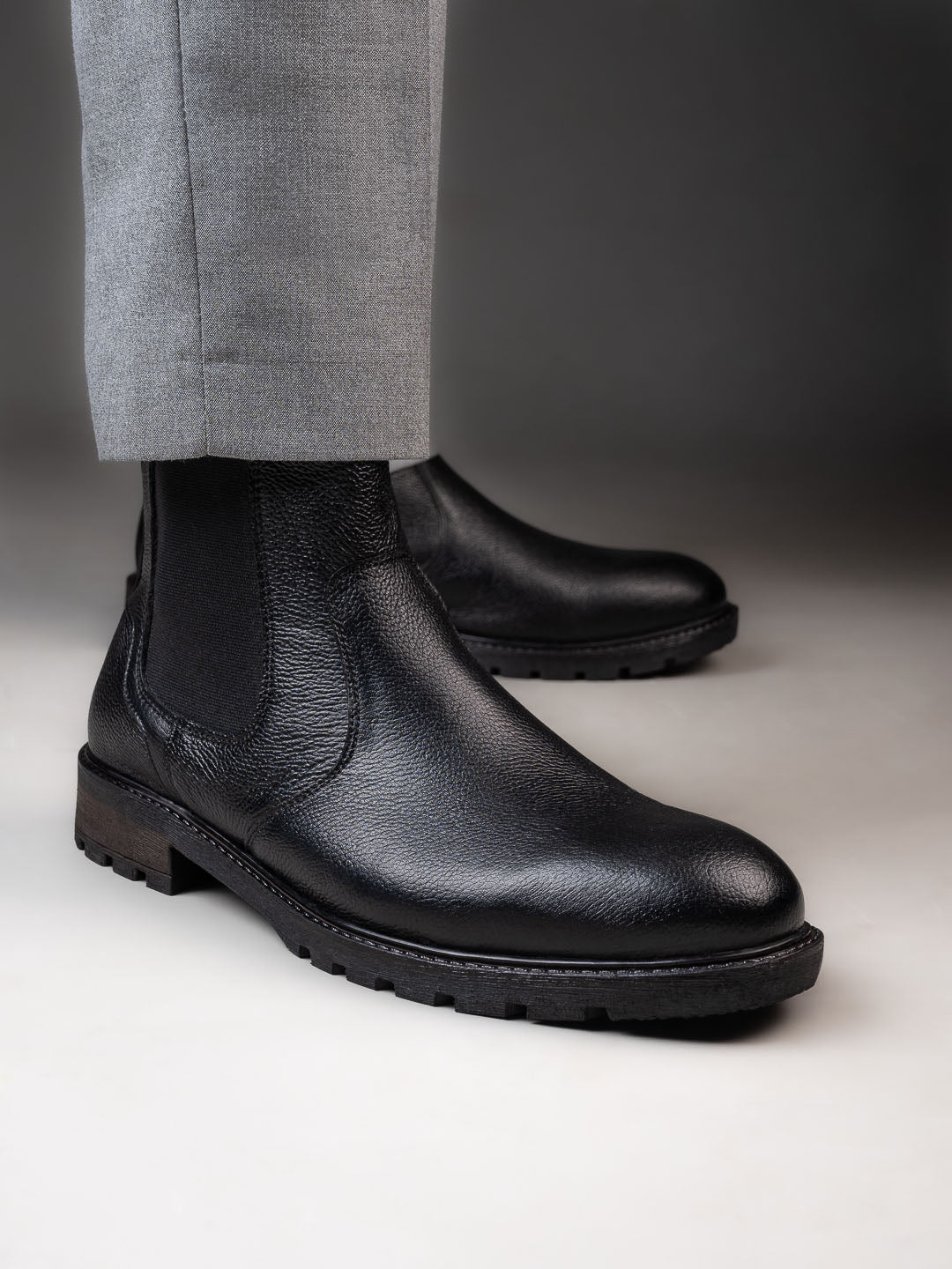 AT-1-88555-BLACK