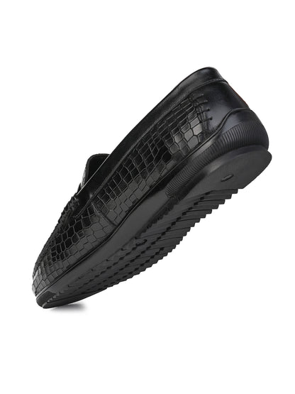 Alberto Torresi Genuine Leather Black Textured Loafers For Men